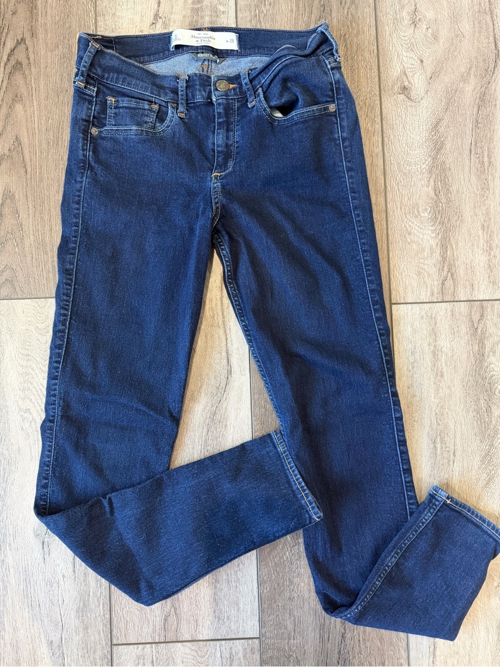 Abercrombie & Fitch Y2K Women's Dark Blue Skinny Jeans (6)